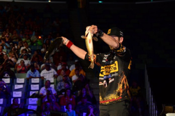 8CBAFFBD-0E01-4934-9C29-E17515B26682