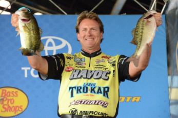 8DED43EB-5403-4E88-8151-B272BD639A1C