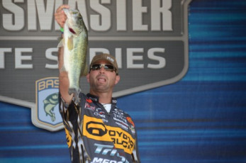 8E096BE5-B026-4545-BD7B-9343F5050F3E