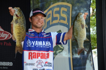 8E5EBF79-F626-4BE3-A1D6-1BFD0961696E