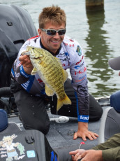 8E7CEEEA-9C66-4F04-9A59-B147D89350D7