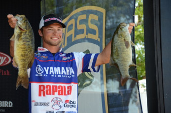 8E8E582F-B9D0-44BC-878A-FF6571DC4338