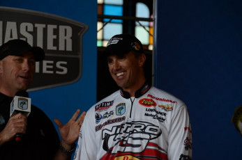 8EA5080A-D944-444B-A1B7-5005539919E5