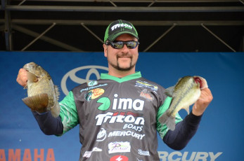 8ED8782B-FC4A-40D5-B8E7-89DE0CBD5E0F