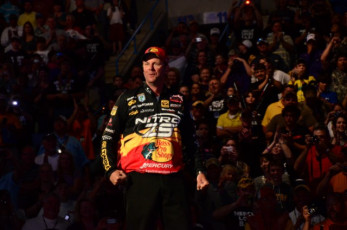 8F2757A6-9710-4313-9AD0-F453C03EBE0D