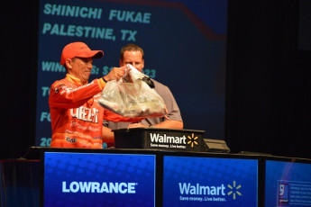 8FCD7169-9142-4AF0-8C64-FE82DD23E6E0