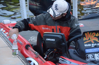 8FE88817-DE7D-4B5D-ADB8-F4FFE0D0E962