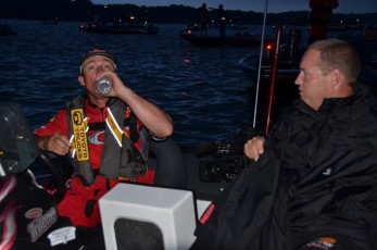 90AD6661-3A69-4640-9735-0CDF99102097