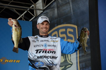 91DB25C2-65B3-49FC-AA3A-EEBB1C2DECBA