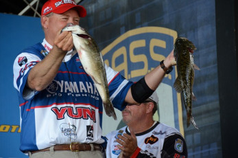 920C7009-AD7C-4E3A-9C6F-3A8AC613BF69