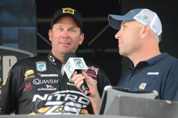 922B3271-39D8-4434-9B30-9A70DA06177D