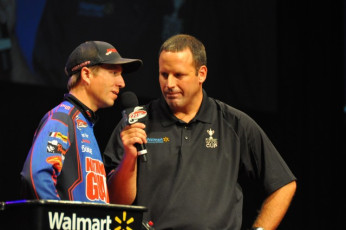 926A35FF-459F-4769-9DAB-4D8262CD554A