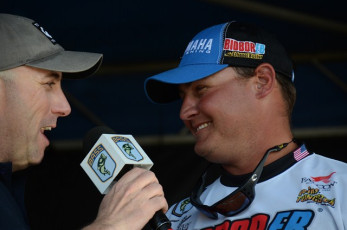 92E7CA69-7549-46F3-84E7-DEA813F26FC7