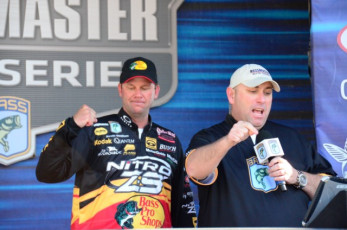 934E50D9-212E-49F4-B1DC-9596832709D8