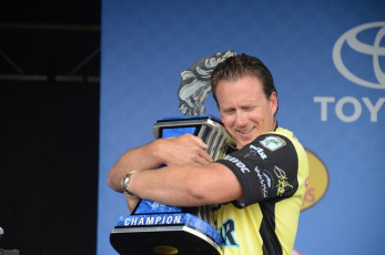 935AD689-6D53-4348-9928-B8962263ED77