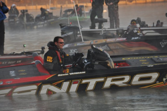 93B2C5FA-920E-402C-AB7F-C4BE6E88CF6A