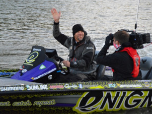 94CFF802-4706-4FC6-A455-CAA4AD464BA9