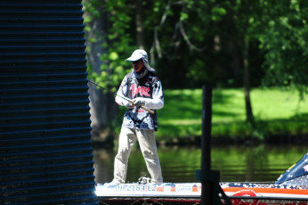 94EDEAD8-E6C4-4E9F-89A6-8882115FF8DC