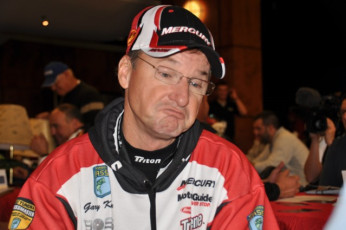 94FB93E6-4ABB-47A3-9272-6423177F1E60