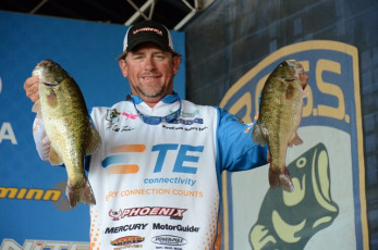 96B8621F-C861-4B01-828D-64273C9CD68C