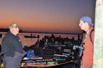 96DAE07B-F81C-4ED7-BB66-08162160598E