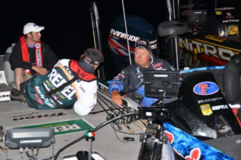 96FA3D3A-8D99-4E7E-BB0E-200DA6633F09