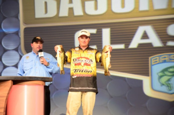 98101524-8B4B-46EA-A0A4-5AEF3466EB8A