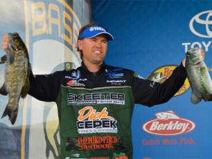 988B1623-635D-44CC-9459-7A5E8B809617