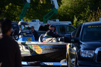 996DFADB-0C14-444E-8934-56A16B55D562