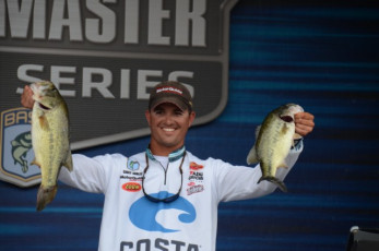 9971E539-6064-4137-AA2E-640039C7F25C