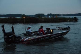 998E98D7-2A1A-46F9-9E50-D9385831389B