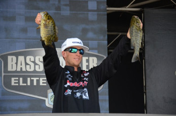 99ACFC0E-D51D-4095-AC12-509CA3207737