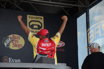 9B605BA6-7E4C-4C92-979F-AF8085BBEC3E