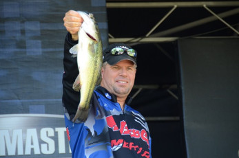 9B8DA41E-079D-4001-98BA-16BB0C6E01D3