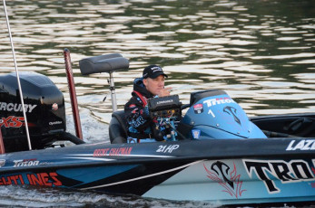 9B9E899F-A202-4953-BC57-4DD521AFA292