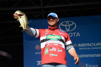 9BC9935C-BDC3-48BC-92D6-7FF3A957D2E9