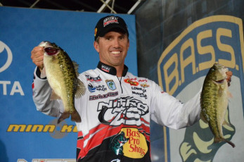 9C0CF15E-F493-4CA1-B01B-7FEDB4290C95