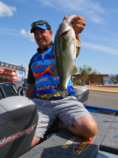 9C5CC657-A0B3-4170-B60E-7EE1BDADAF07