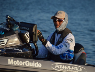 9C7F3009-2053-4650-8D0E-17D476DF28D7