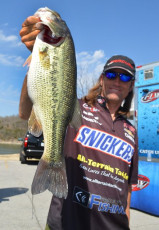 9CB00427-3CE2-493F-BEF9-A0EDA40862FD