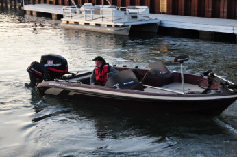 9D223770-7896-4A76-9C4B-D065620BEAE3