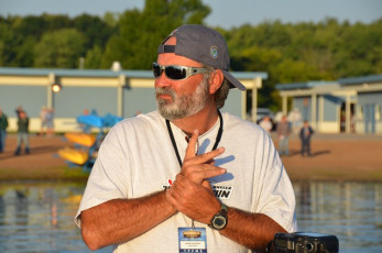 9D34E57C-BB7F-43A1-ACB6-7998E4DA0199