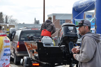 9D5E7E90-D919-4263-B3C3-89A1F0FA6B11