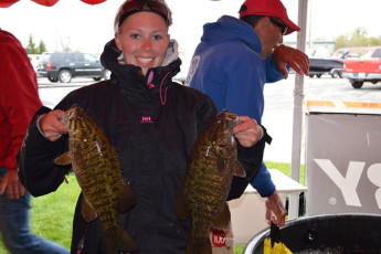 9DF5A7B2-7883-4099-A6DF-FCC35BF00E95