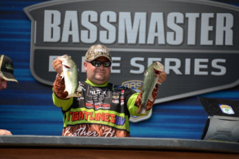 9E41B3D9-9D66-4932-96A3-C1A61E9308EC