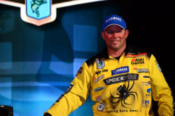 9FB5B3FE-4FAB-4910-8EA8-05B199B9F84C