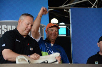 A0904BC8-8693-4467-8AB3-E8AA74205DBE