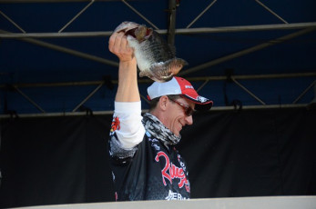 A0D14990-E7E2-4994-900A-3BCF0888D715