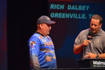 A152FD59-048D-4E98-A992-7E323AB4347F