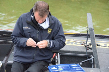 A1606A8D-353A-472E-B7ED-5C6FDD2474D1